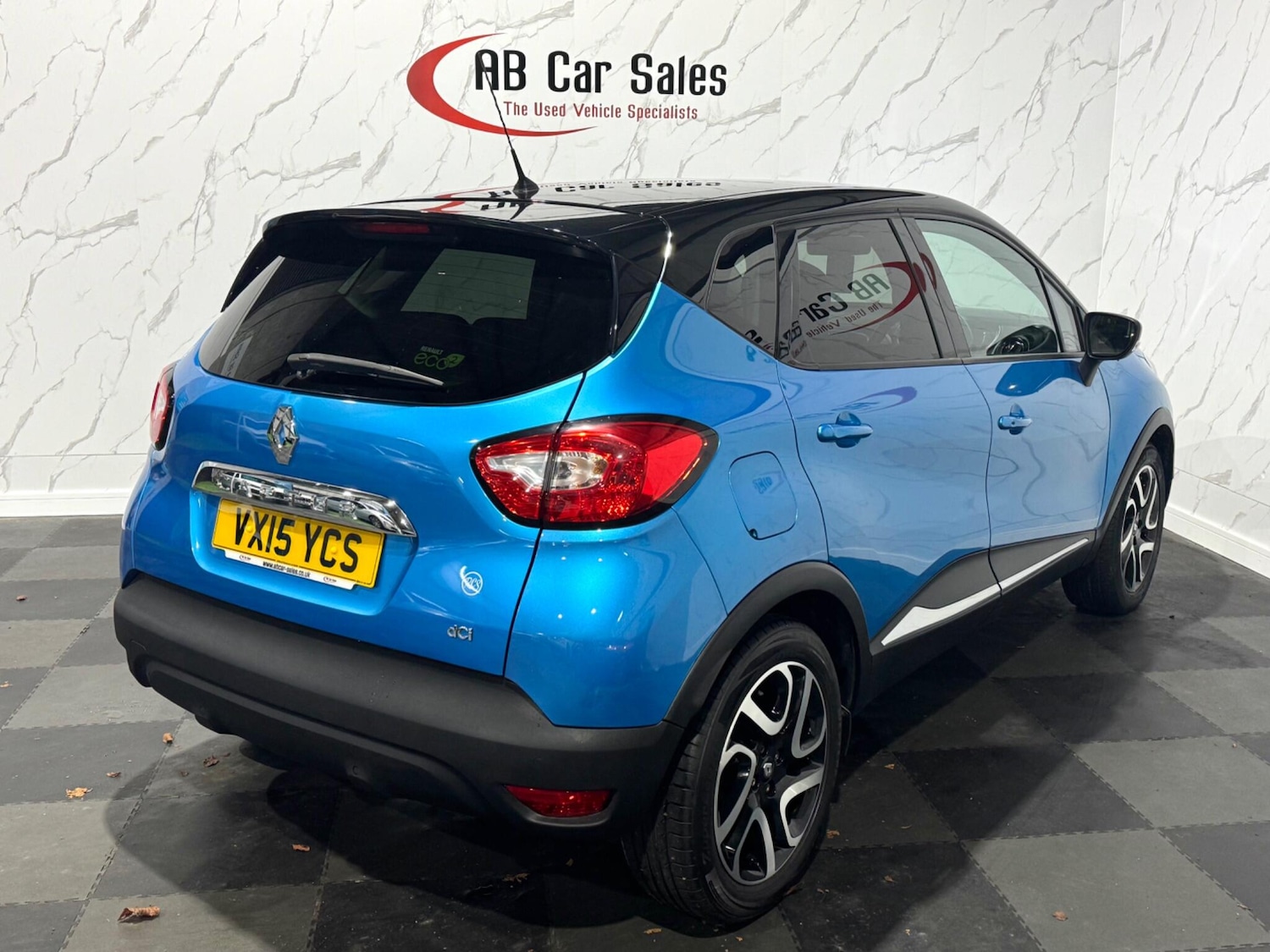 Used Renault Captur 2015 for sale - 76608141: Photo 9