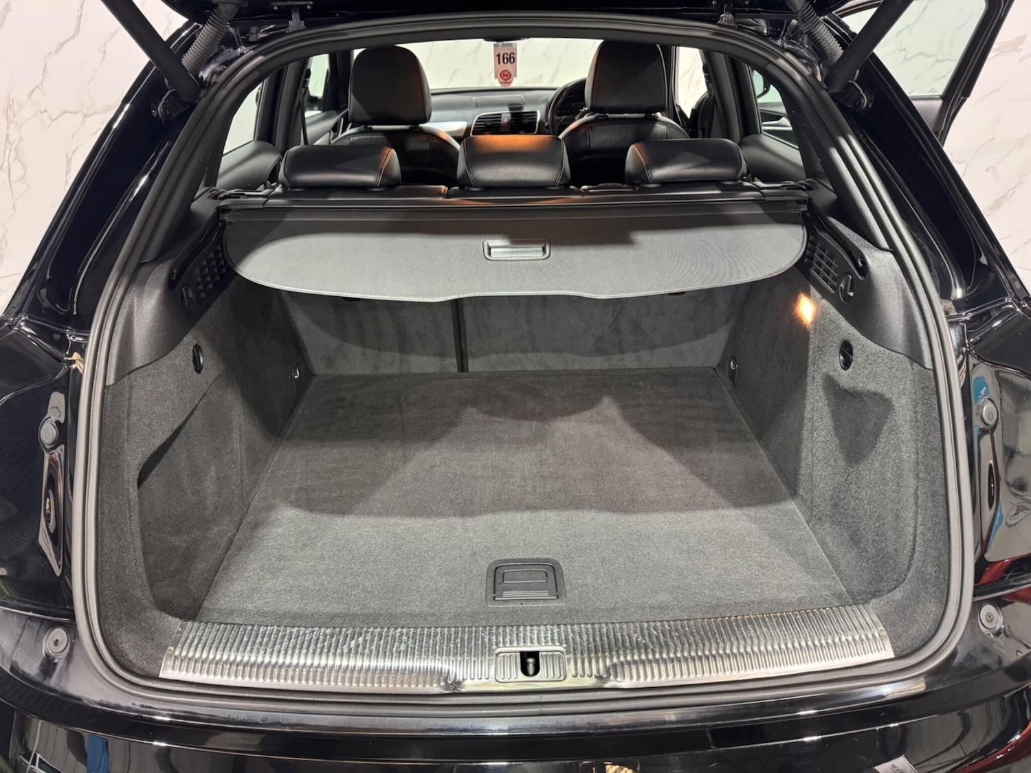 Used Audi Q3 2018 for sale - 76988309: Photo 18