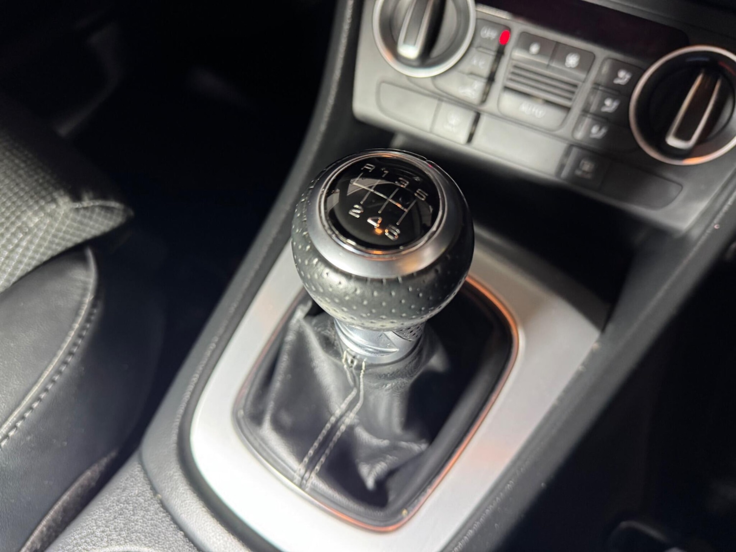 Used Audi Q3 2018 for sale - 76988309: Photo 24