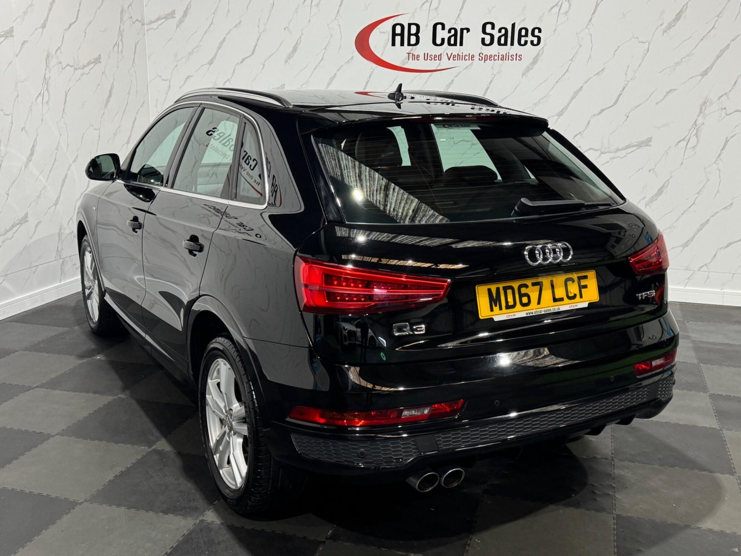 Used Audi Q3 2018 for sale - 76988309: Photo 8