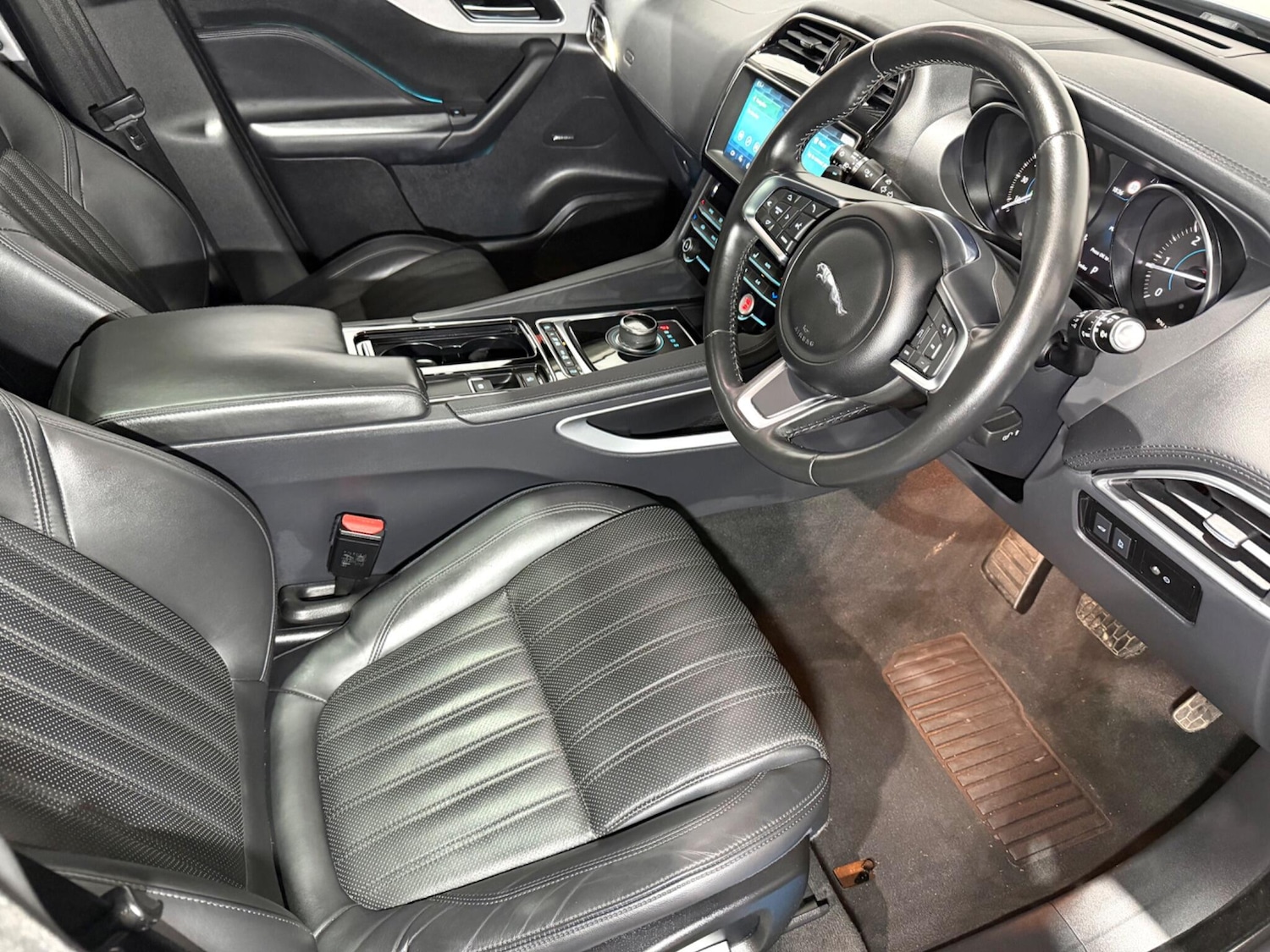 Used Jaguar F-Pace 2019 for sale - 77279649: Photo 11