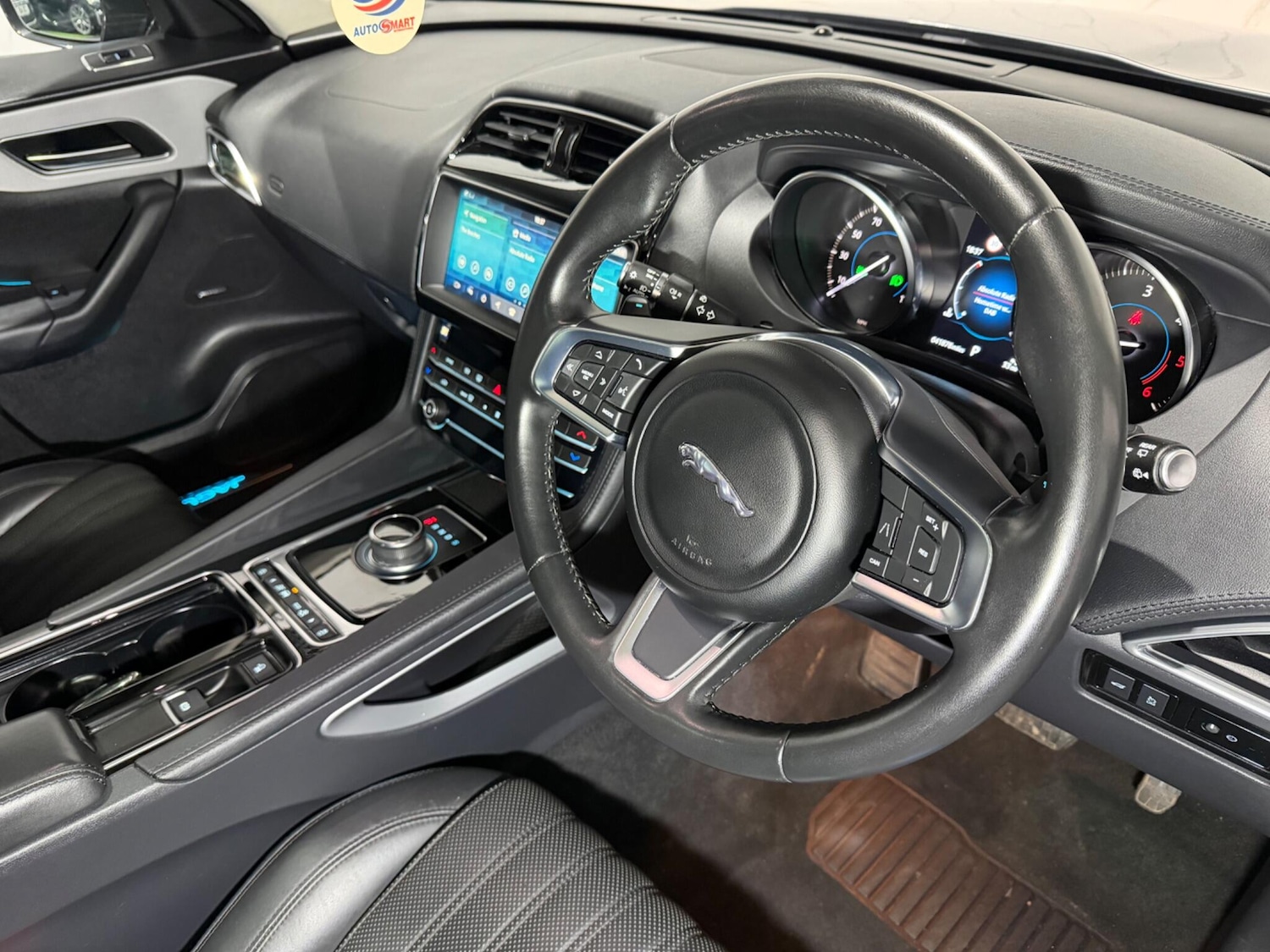 Used Jaguar F-Pace 2019 for sale - 77279649: Photo 14