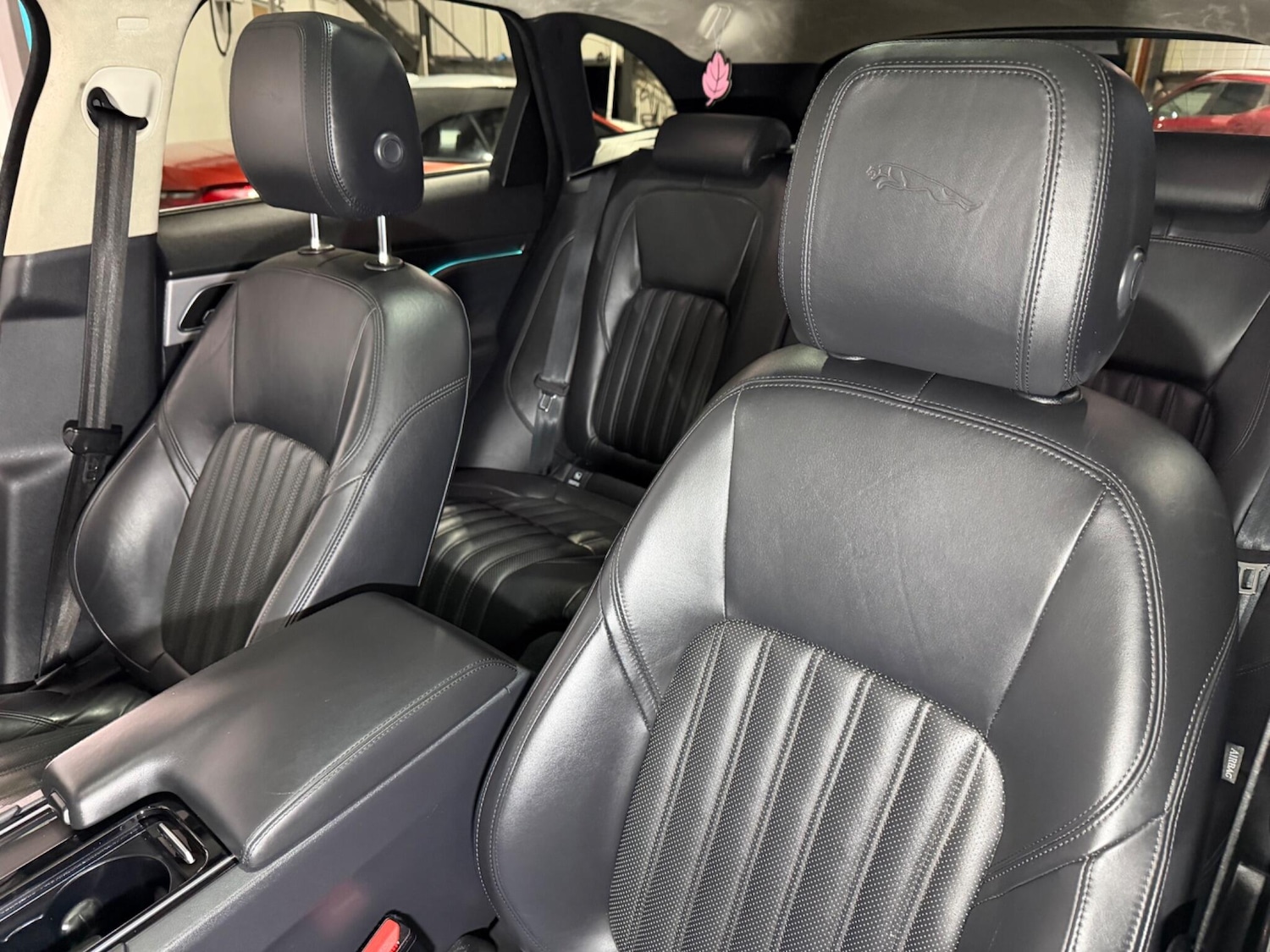 Used Jaguar F-Pace 2019 for sale - 77279649: Photo 24