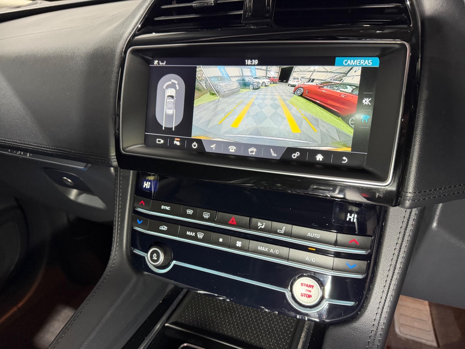 Used Jaguar F-Pace 2019 for sale - 77279649: Photo 27