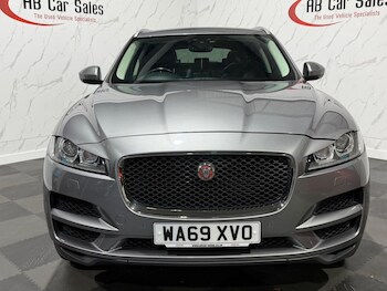 Used Jaguar F-Pace 2019 for sale - 77279649: Photo