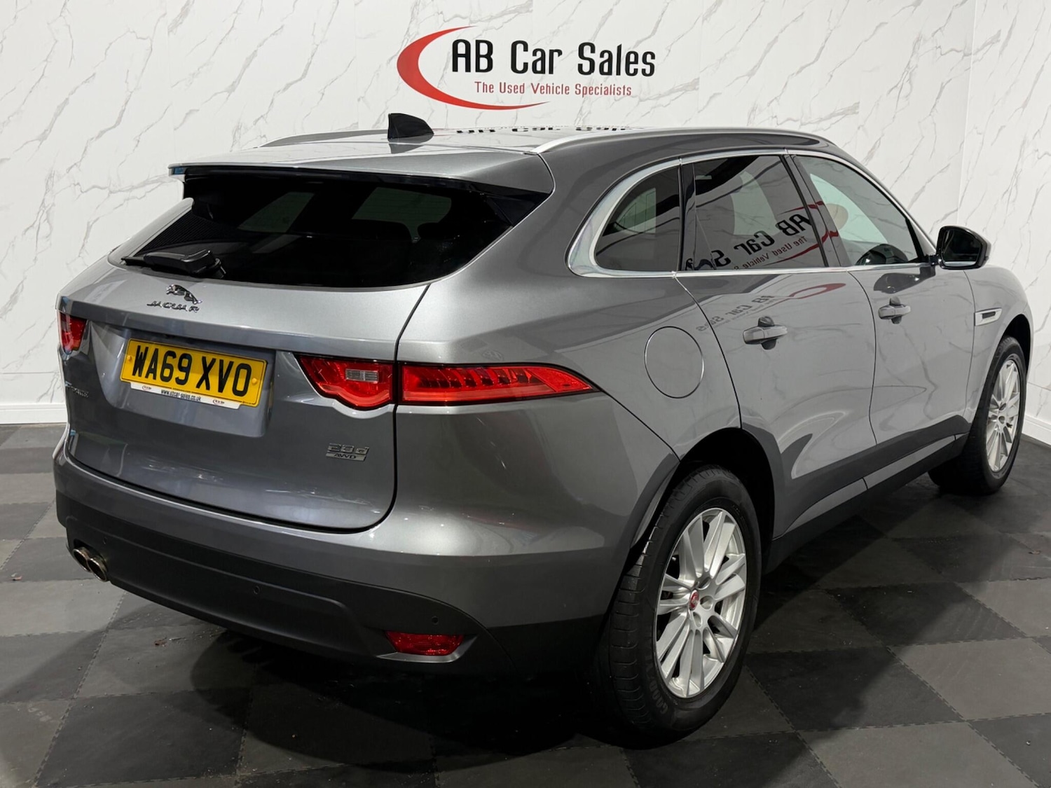 Used Jaguar F-Pace 2019 for sale - 77279649: Photo 9