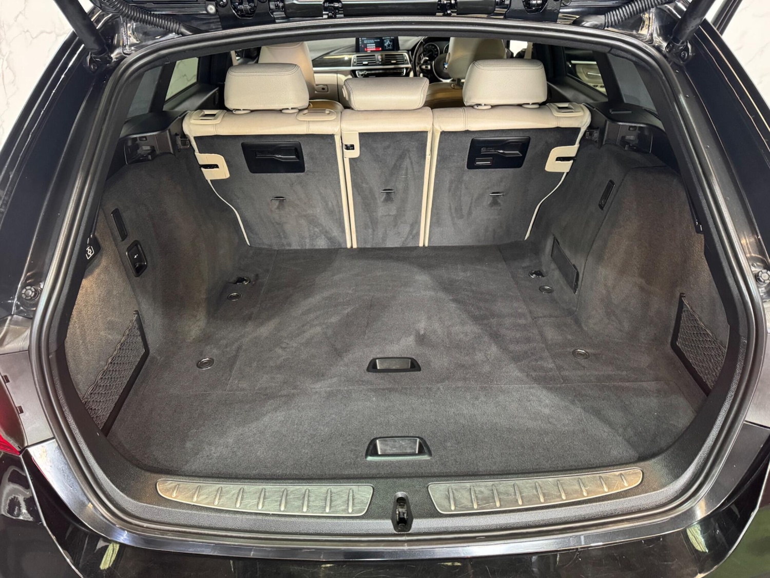 Used BMW 3 Series 2017 for sale - 76989682: Photo 17