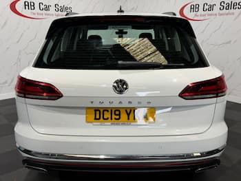 Used Volkswagen Touareg 2019 for sale - 79669385: Photo
