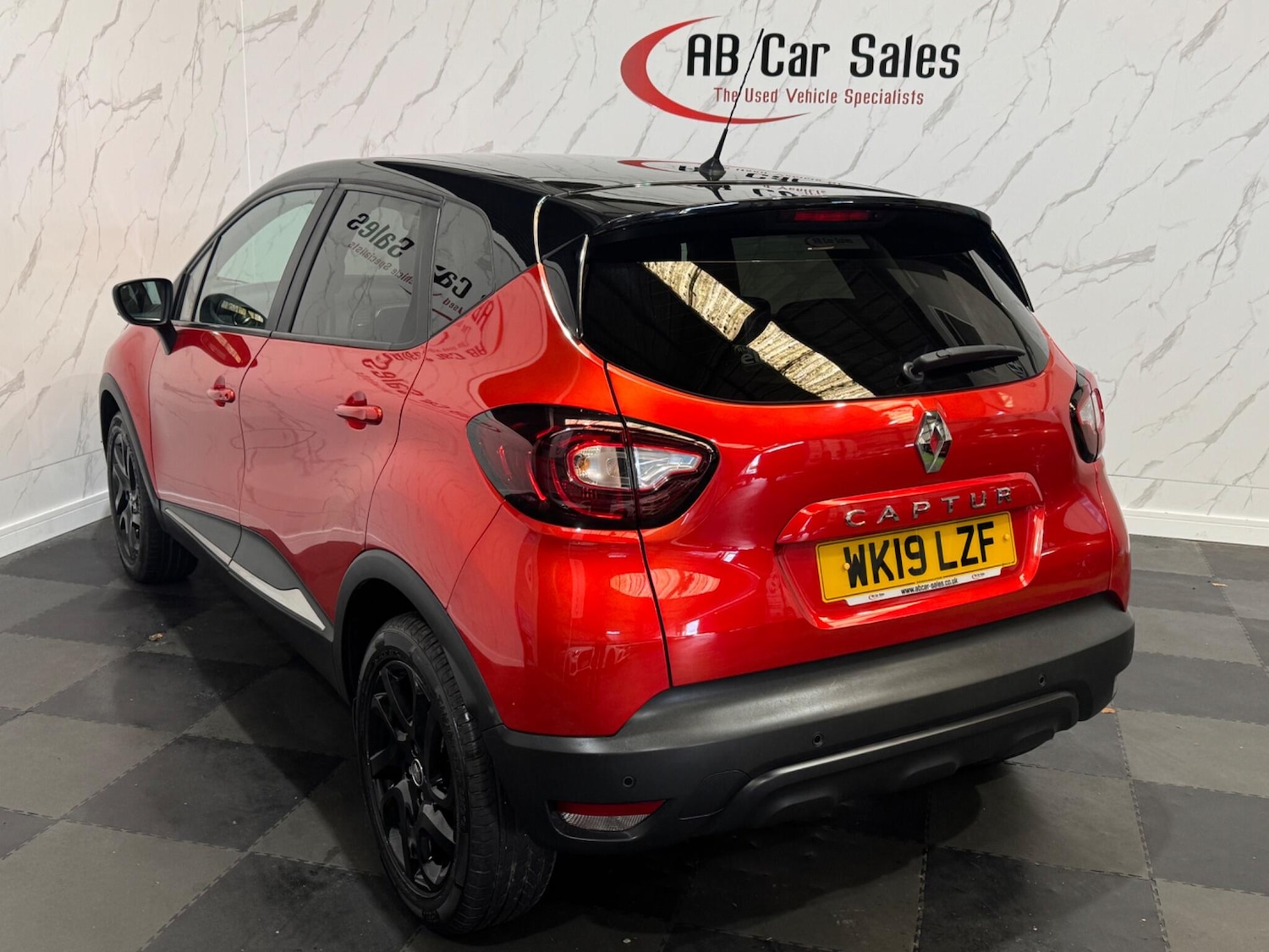 Used Renault Captur 2019 for sale - 76071812: Photo 8