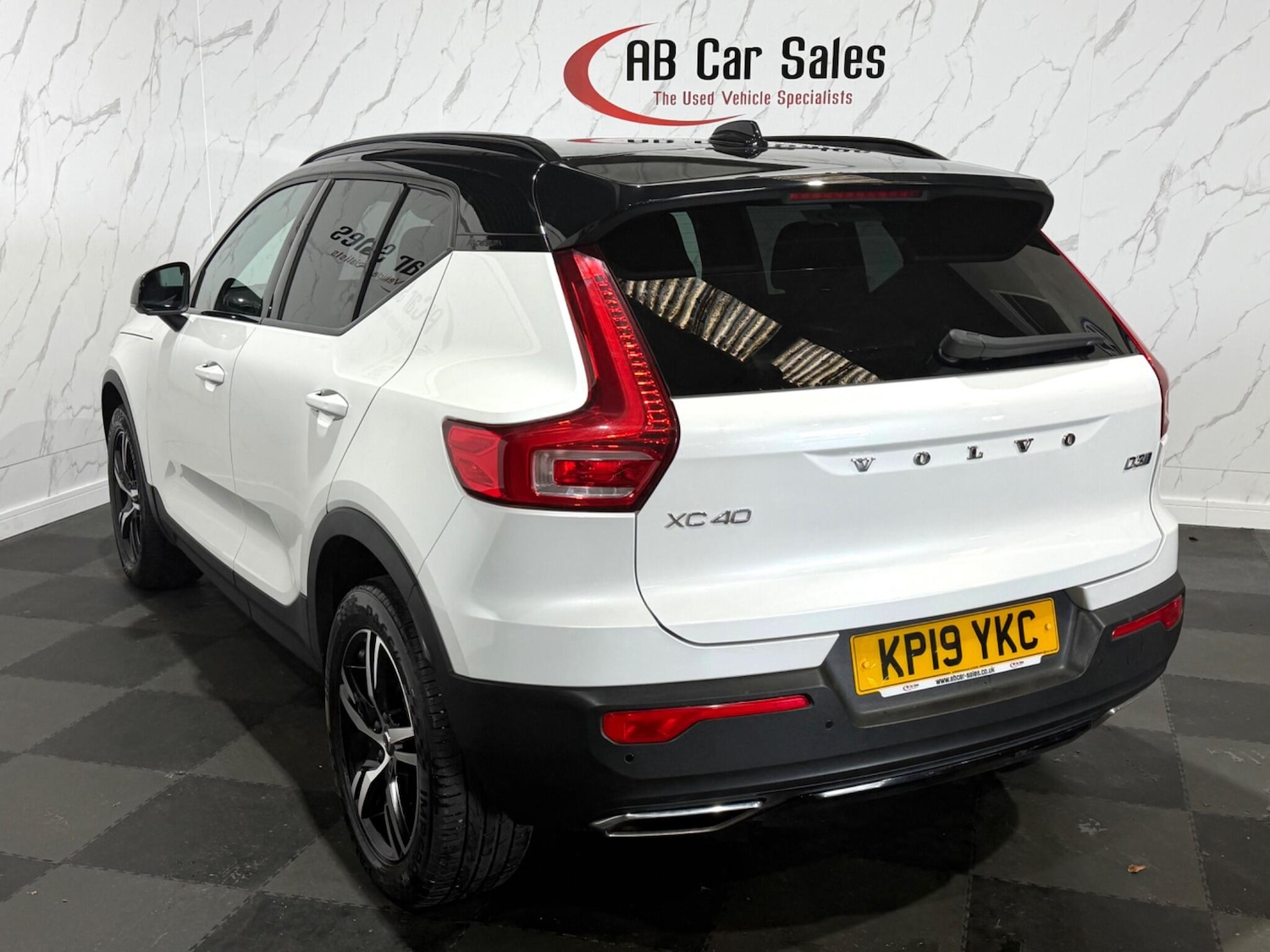 Used Volvo XC40 2019 for sale - 77455902: Photo 8