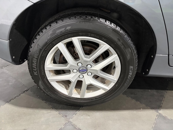 Used Volvo XC60 2017 for sale - 76307539: Photo 13