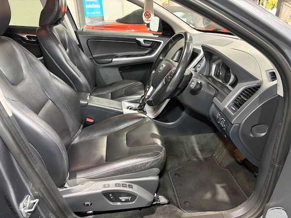 Used Volvo XC60 2017 for sale - 76307539: Photo 15