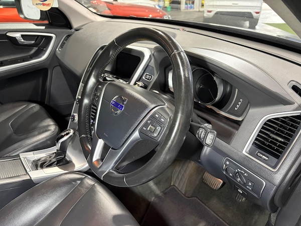 Used Volvo XC60 2017 for sale - 76307539: Photo 21