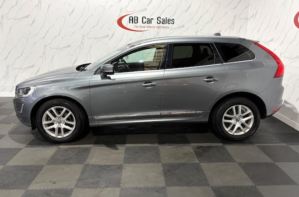 Used Volvo XC60 2017 for sale - 76307539: Photo 5