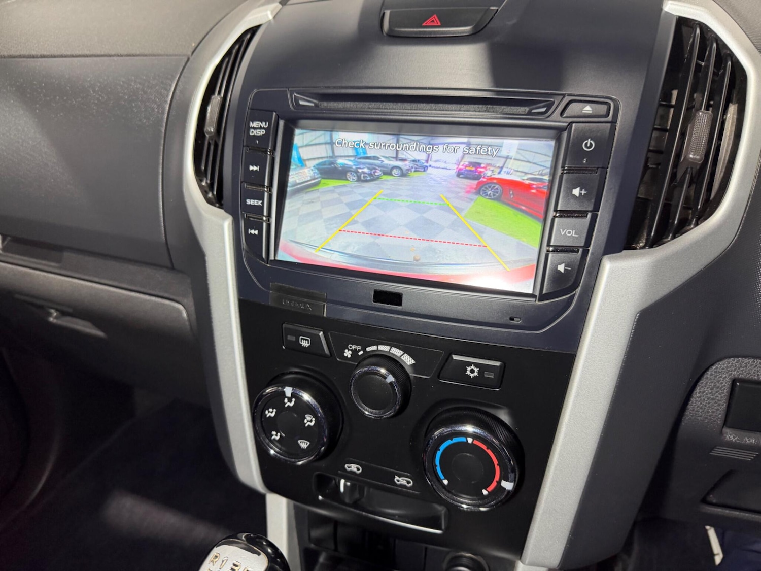 Used Isuzu D-Max 2018 for sale - 77484286: Photo 22