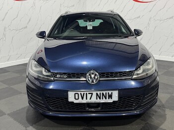 Used Volkswagen Golf 2017 for sale - 77670648: Photo