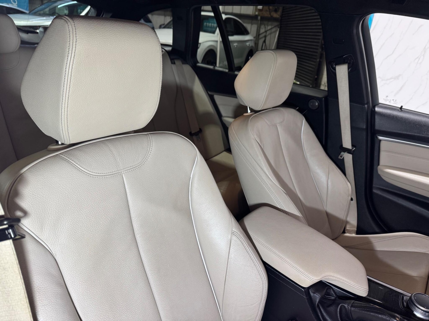 Used BMW 3 Series 2017 for sale - 76214421: Photo 12