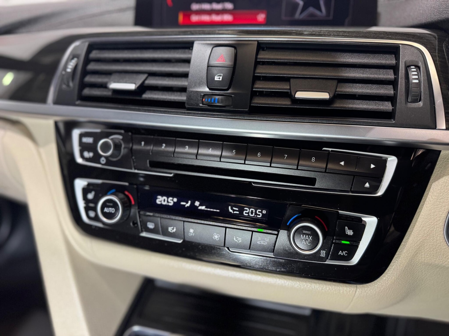 Used BMW 3 Series 2017 for sale - 76214421: Photo 24