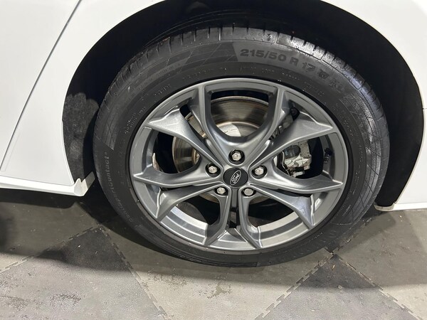 Used Ford Focus 2019 for sale - 75377707: Photo 12