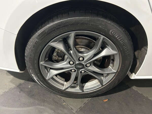 Used Ford Focus 2019 for sale - 75377707: Photo 13