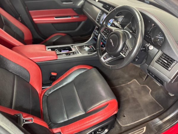 Used Jaguar XF 2016 for sale - 75678434: Photo 10