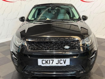 Used Land Rover Discovery Sport 2017 for sale - 79521597: Photo