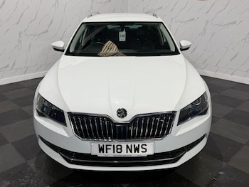 Used Skoda Superb 2018 for sale - 78969411: Photo