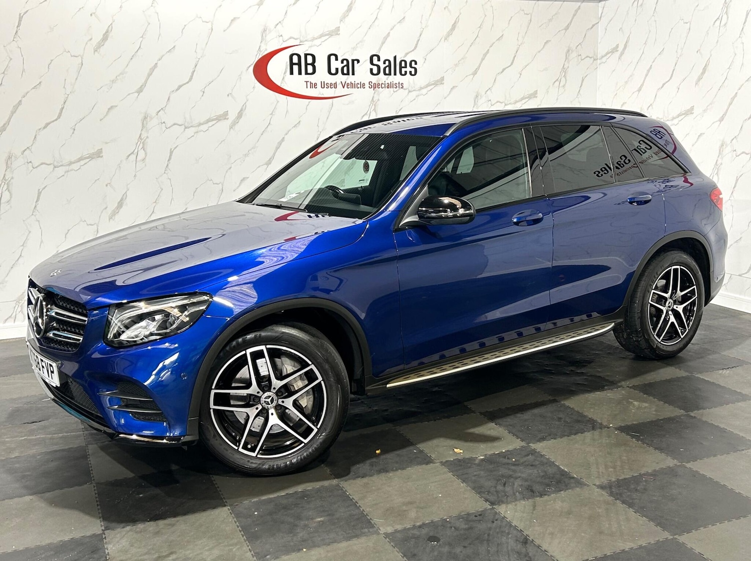 Used Mercedes-Benz GLC 2018 for sale - 75989887: Photo 1