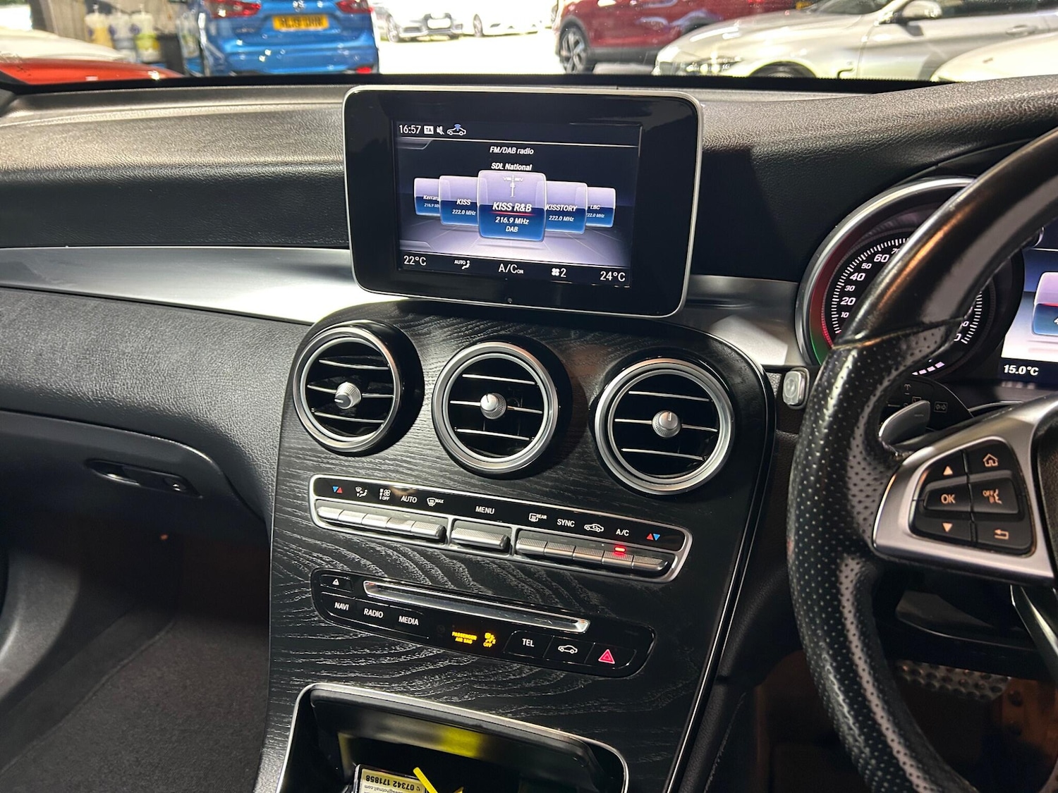 Used Mercedes-Benz GLC 2018 for sale - 75989887: Photo 25