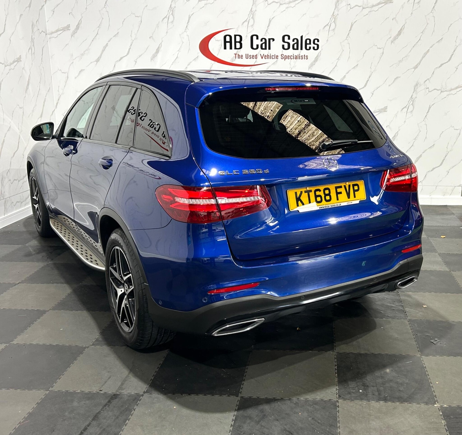 Used Mercedes-Benz GLC 2018 for sale - 75989887: Photo 7