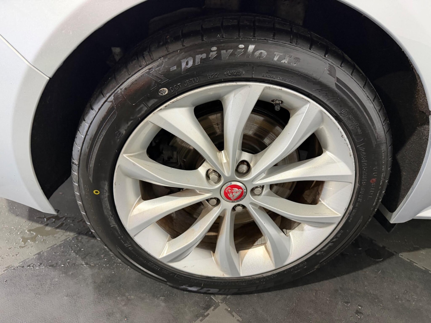 Used Jaguar XF 2019 for sale - 77625041: Photo 30