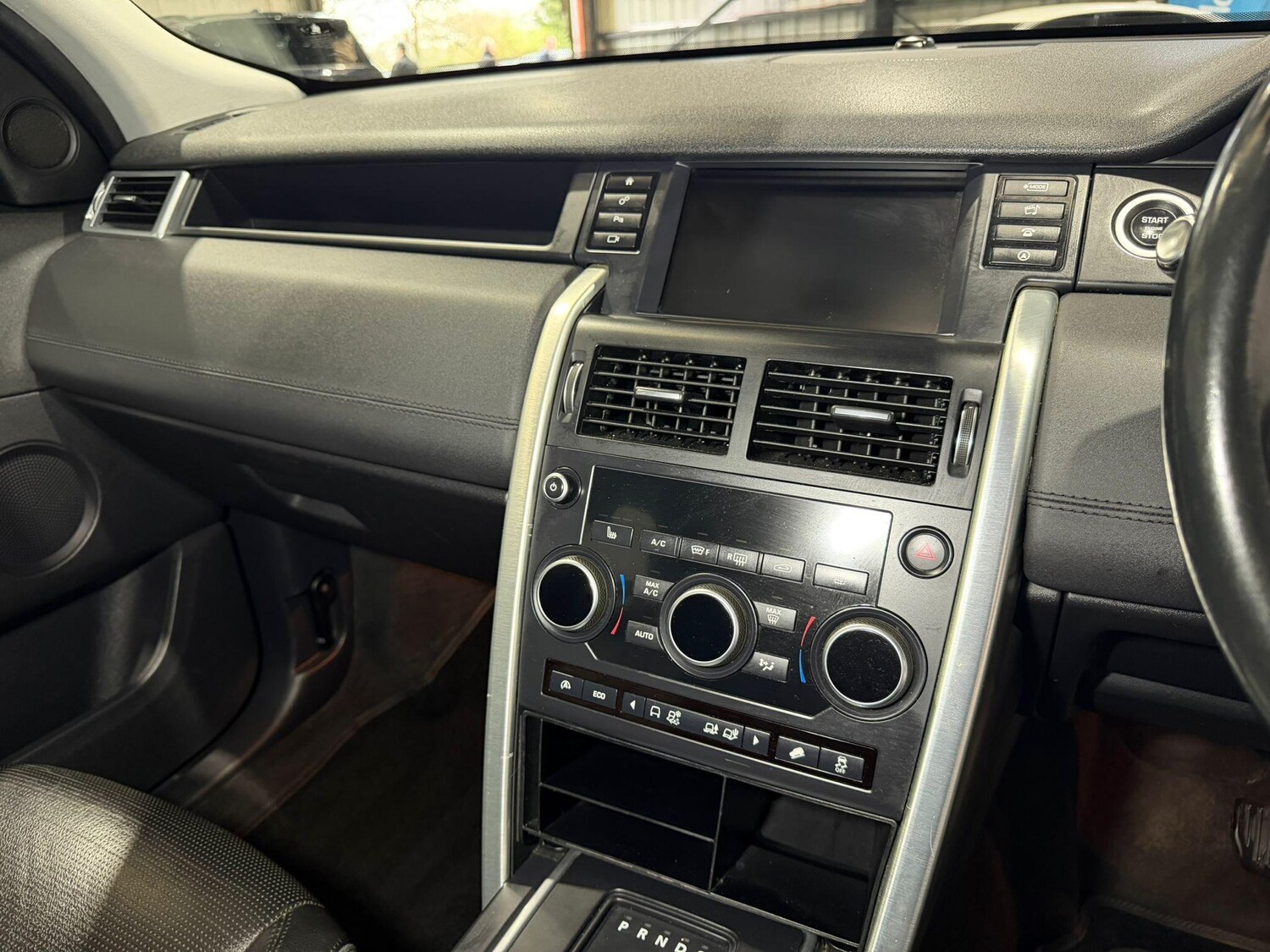 Used Land Rover Discovery Sport 2016 for sale - 77723819: Photo 23