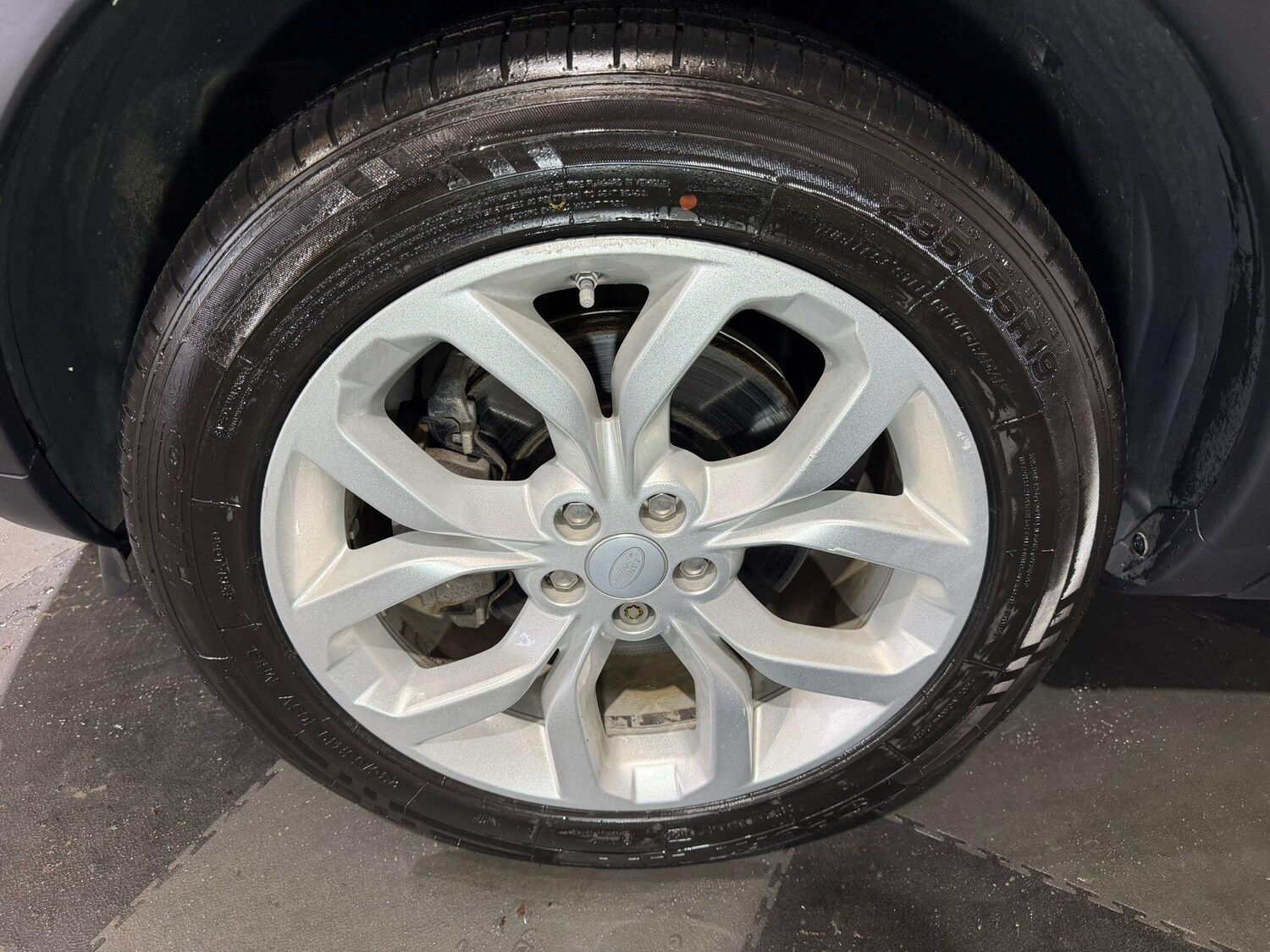 Used Land Rover Discovery Sport 2016 for sale - 77723819: Photo 33