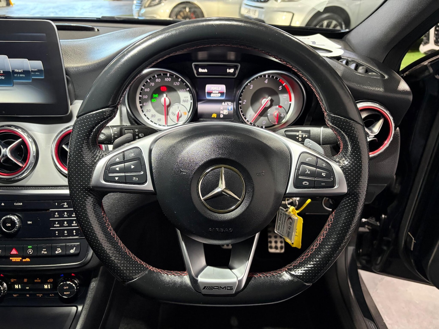 Used Mercedes-Benz GLA 2016 for sale - 76645456: Photo 20