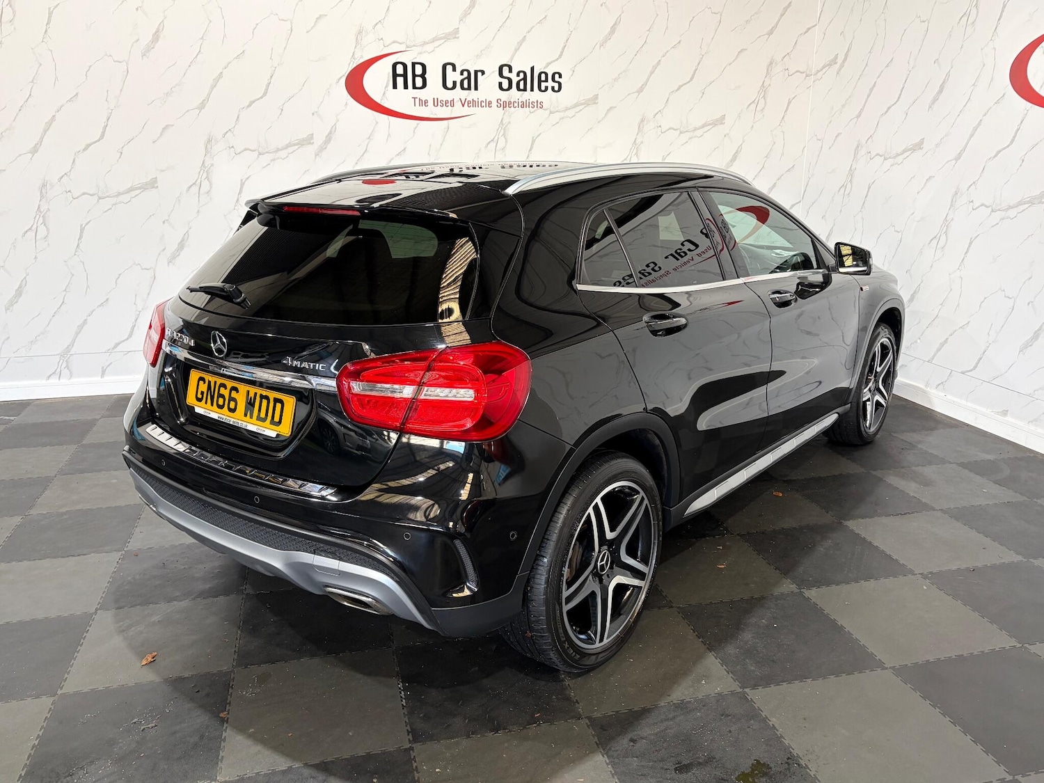 Used Mercedes-Benz GLA 2016 for sale - 76645456: Photo 8