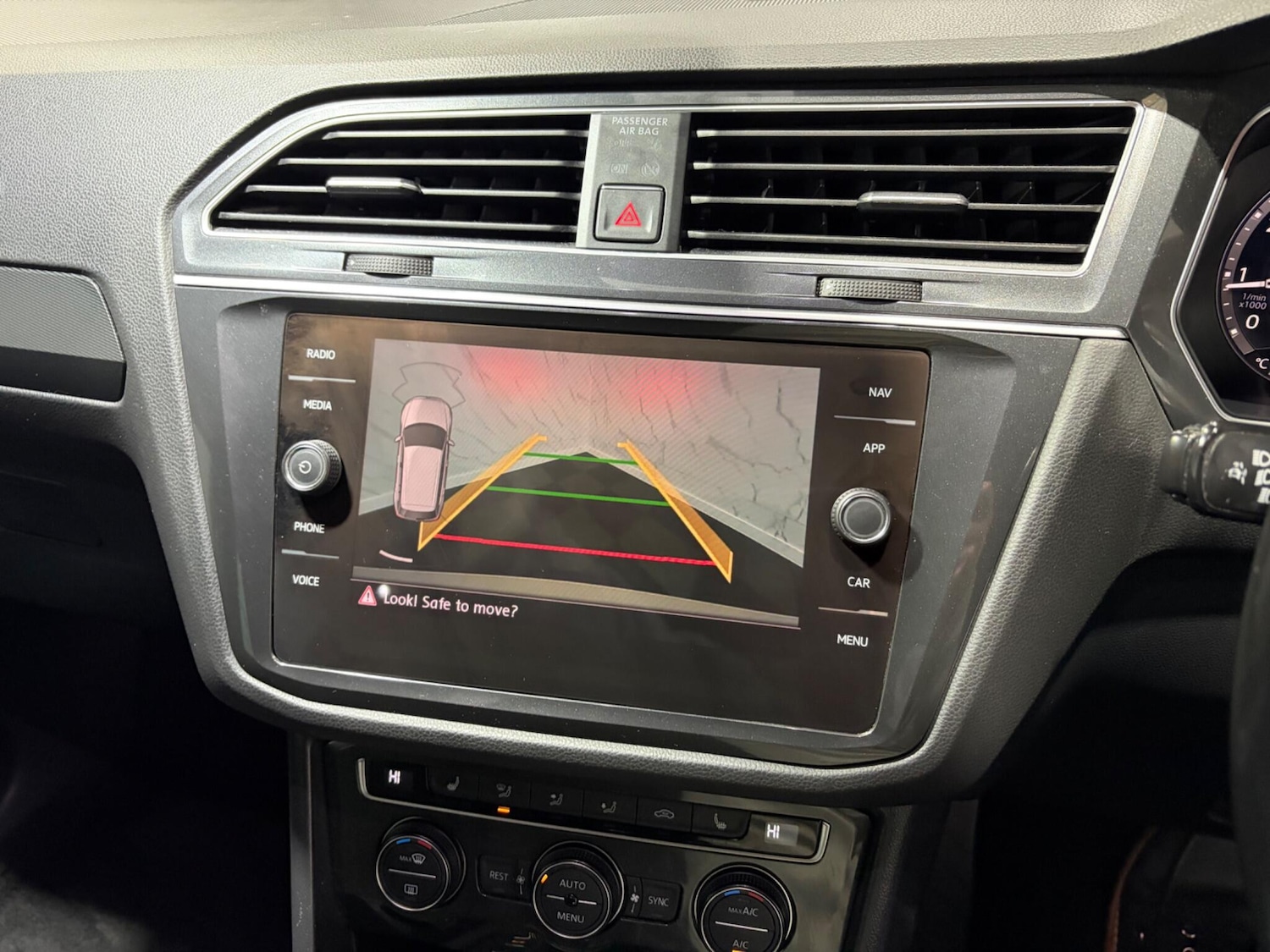 Used Volkswagen Tiguan for sale - 77671730: Photo 22