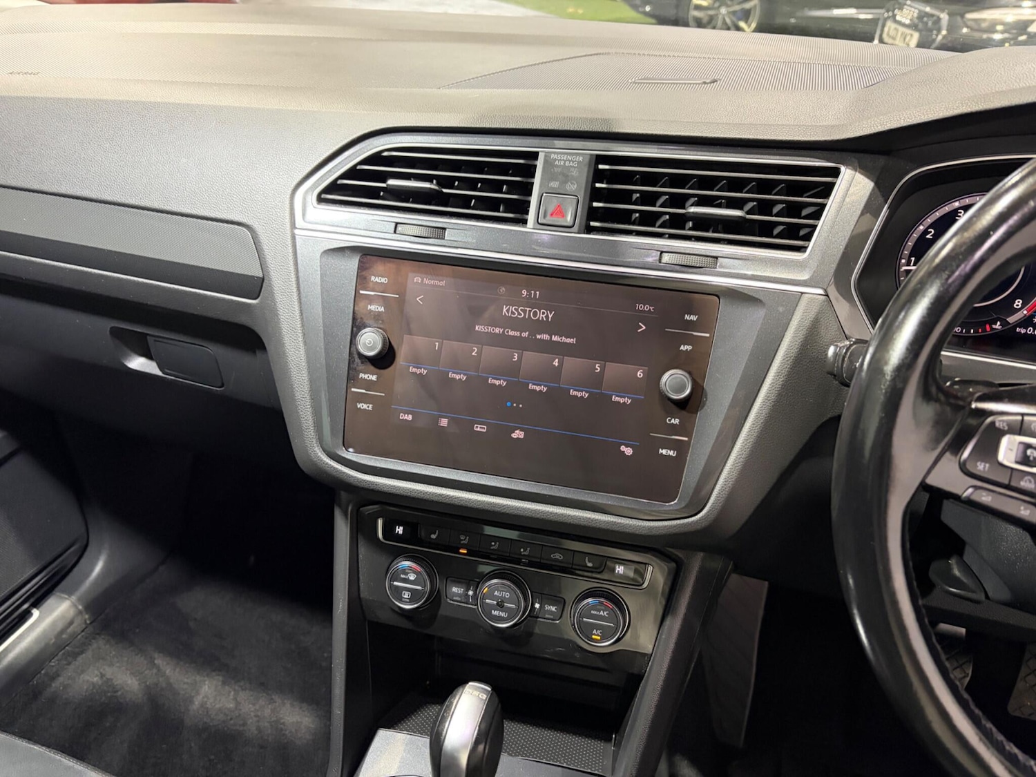 Used Volkswagen Tiguan for sale - 77671730: Photo 24