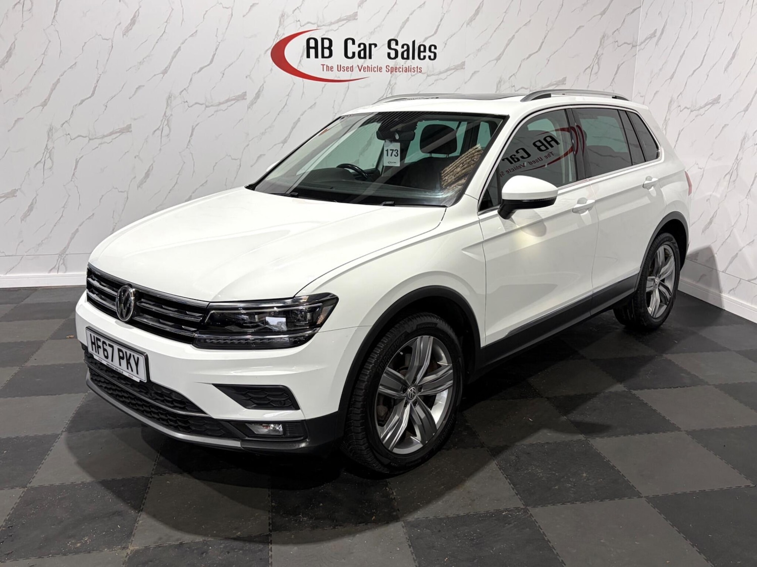 Used Volkswagen Tiguan for sale - 77671730: Photo 5