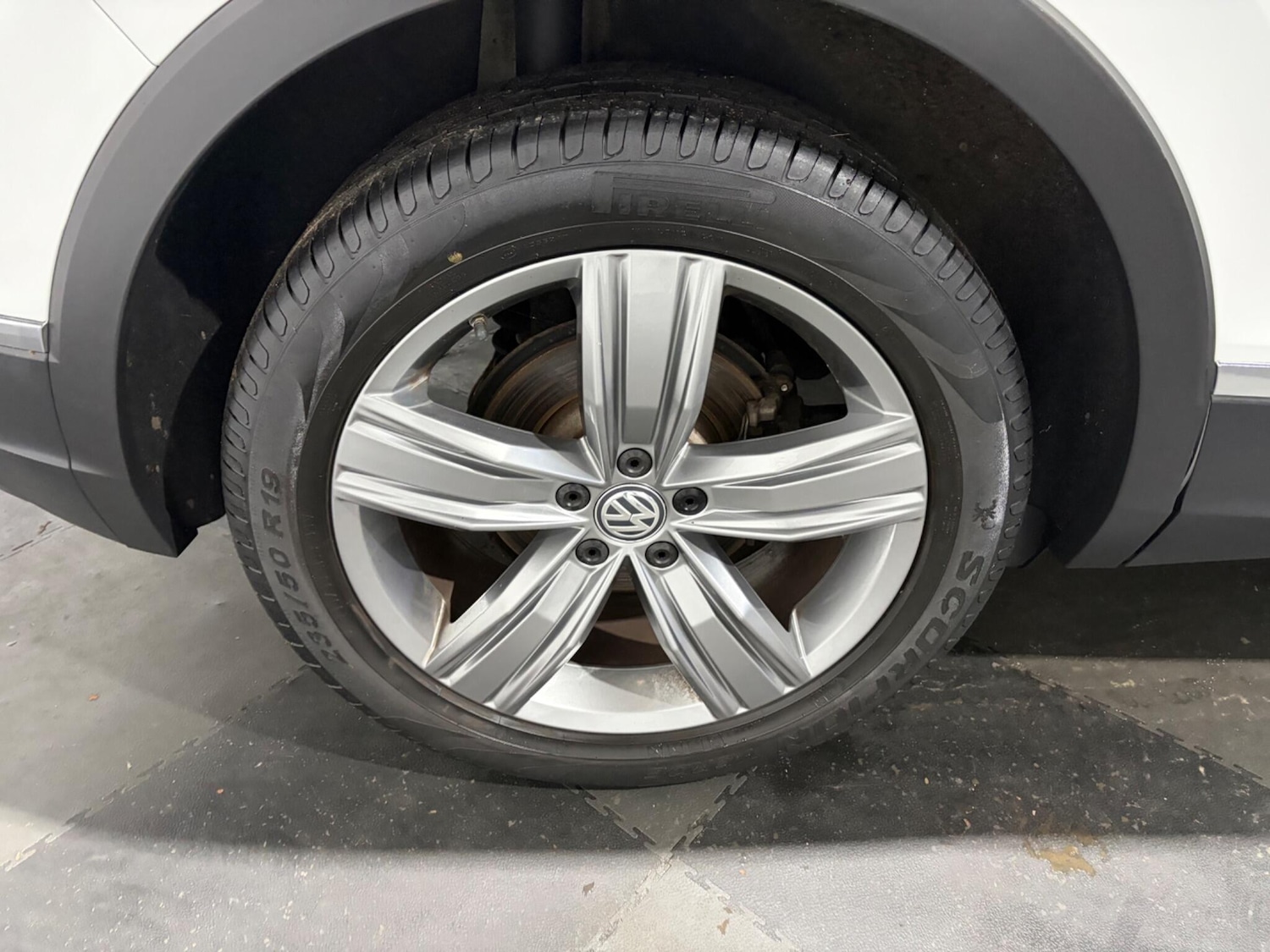 Used Volkswagen Tiguan for sale - 77671730: Photo 9