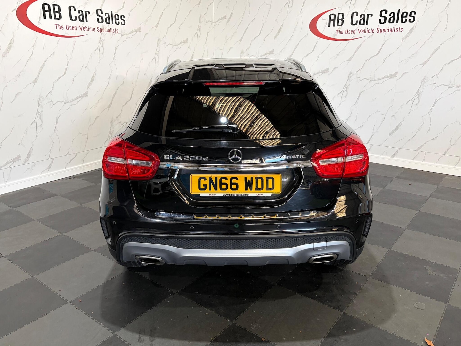 Used Mercedes-Benz GLA 2016 for sale - 76993213: Photo 4