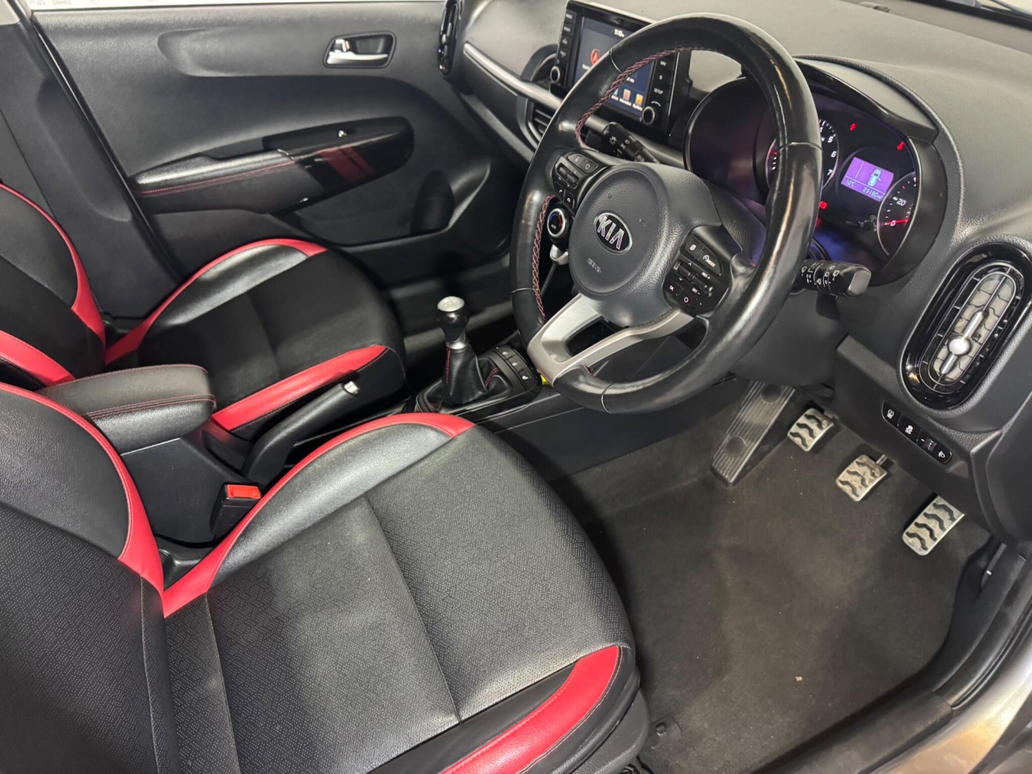 Used Kia Picanto 2018 for sale - 76935818: Photo 11