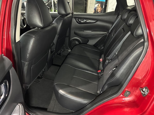 Used Nissan Qashqai 2017 for sale - 75707294: Photo 18