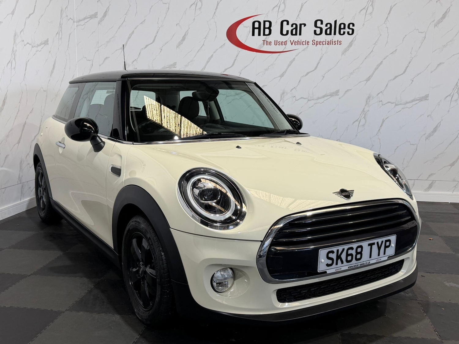Used MINI Hatch 2018 for sale - 78127450: Photo 6