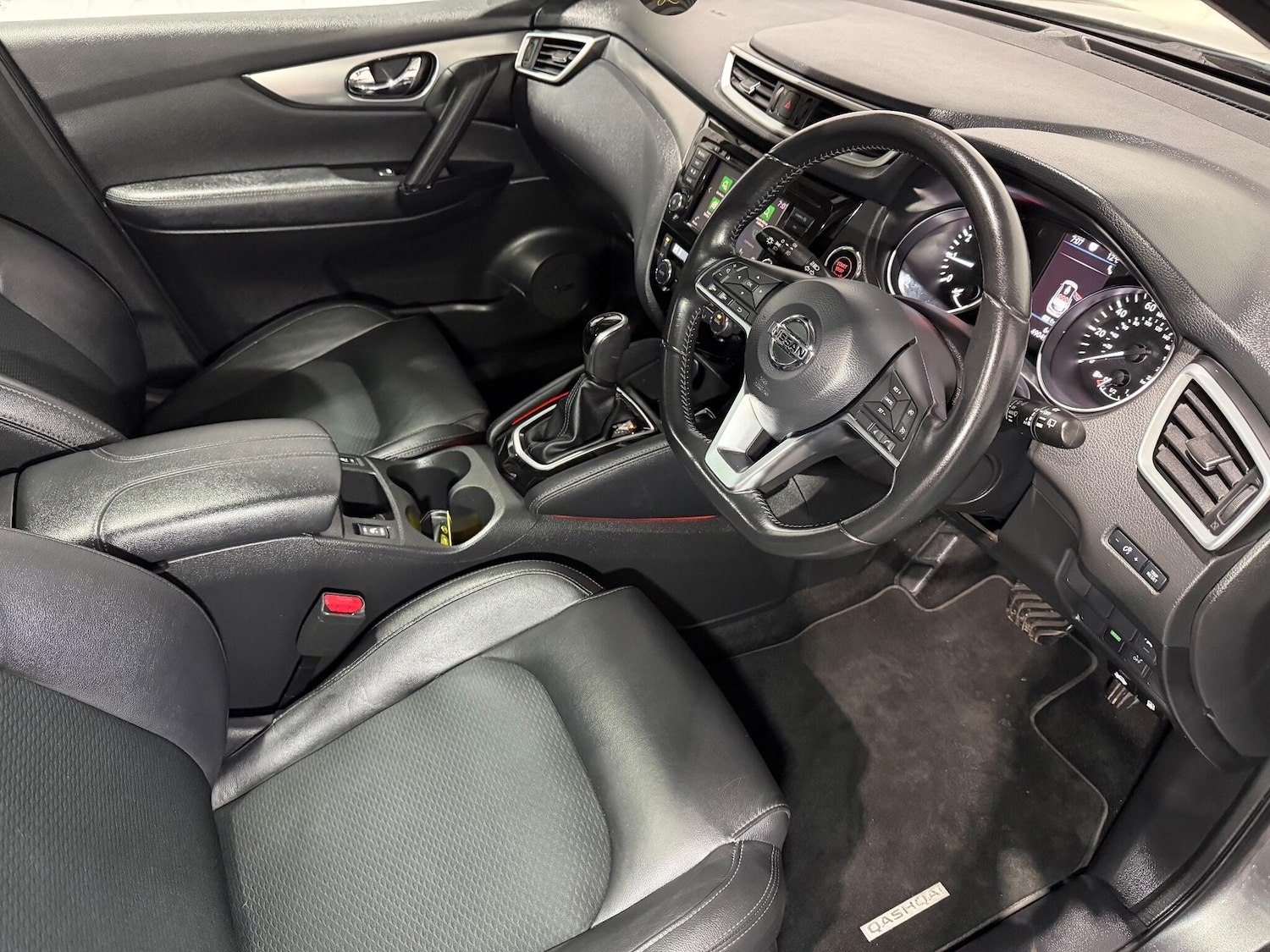 Used Nissan Qashqai 2019 for sale - 76975640: Photo 11