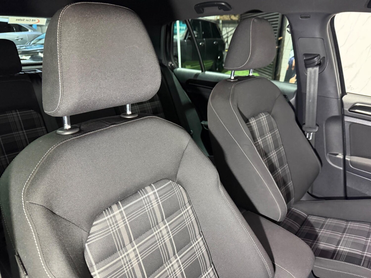 Used Volkswagen Golf for sale - 77509642: Photo 12