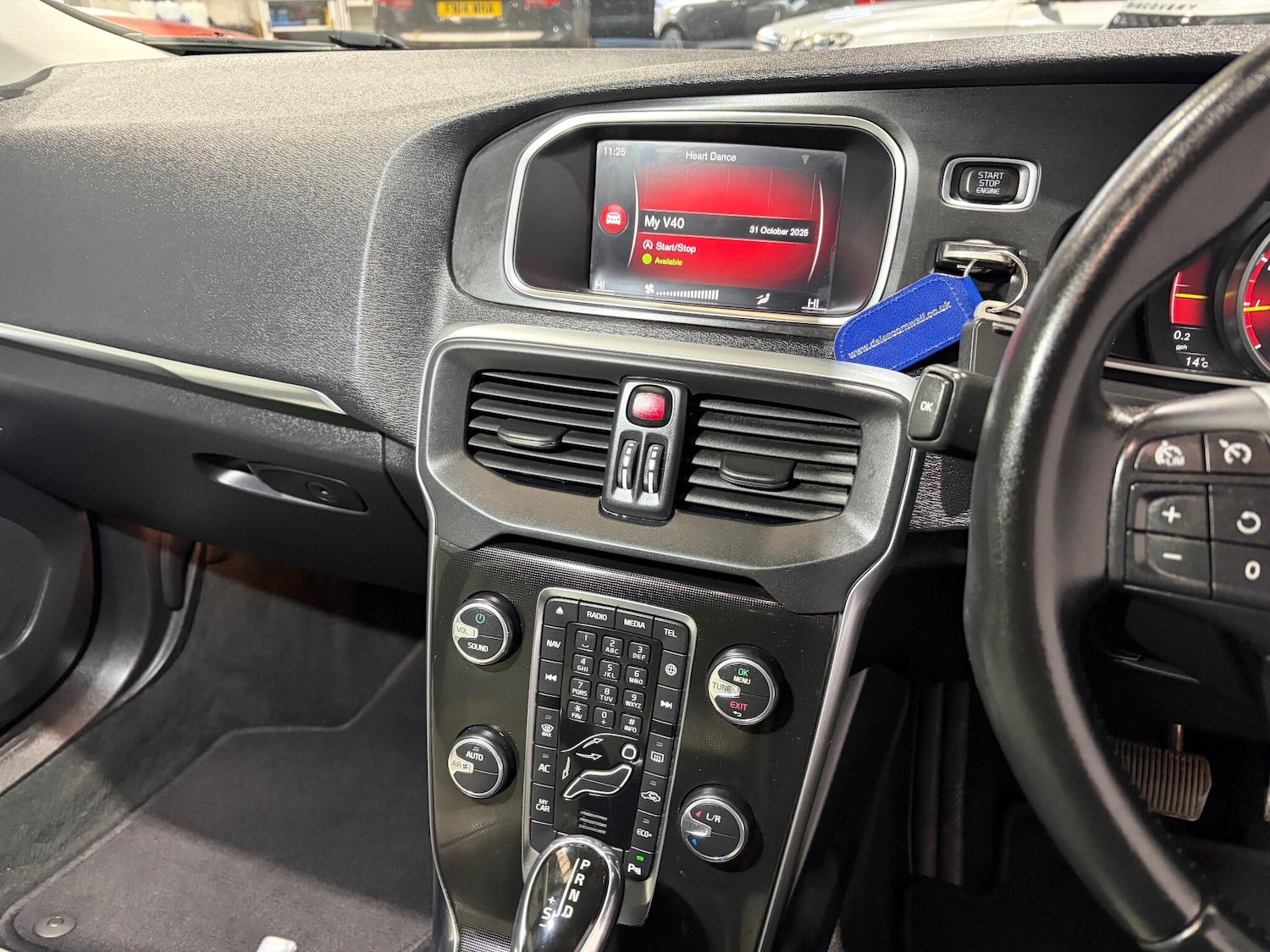 Used Volvo V40 for sale - 76440476: Photo 23