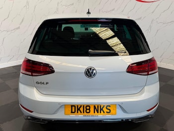 Used Volkswagen Golf 2018 for sale - 79115971: Photo