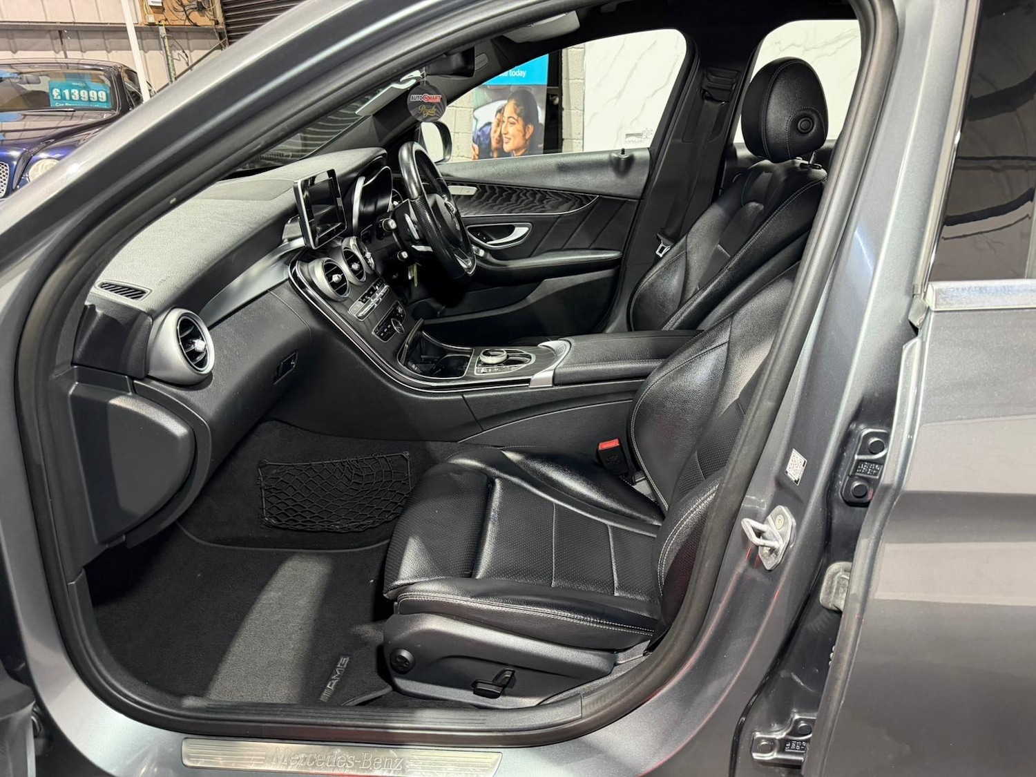 Used Mercedes-Benz C Class 2017 for sale - 77550370: Photo 10