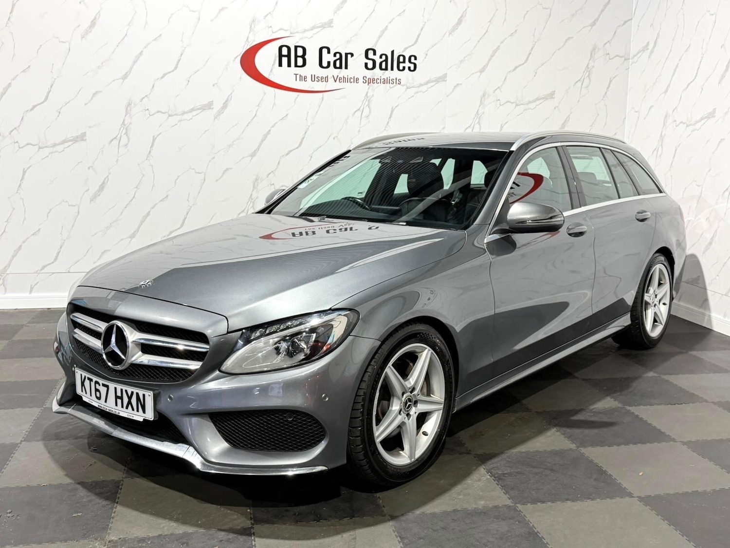 Used Mercedes-Benz C Class 2017 for sale - 77550370: Photo 5