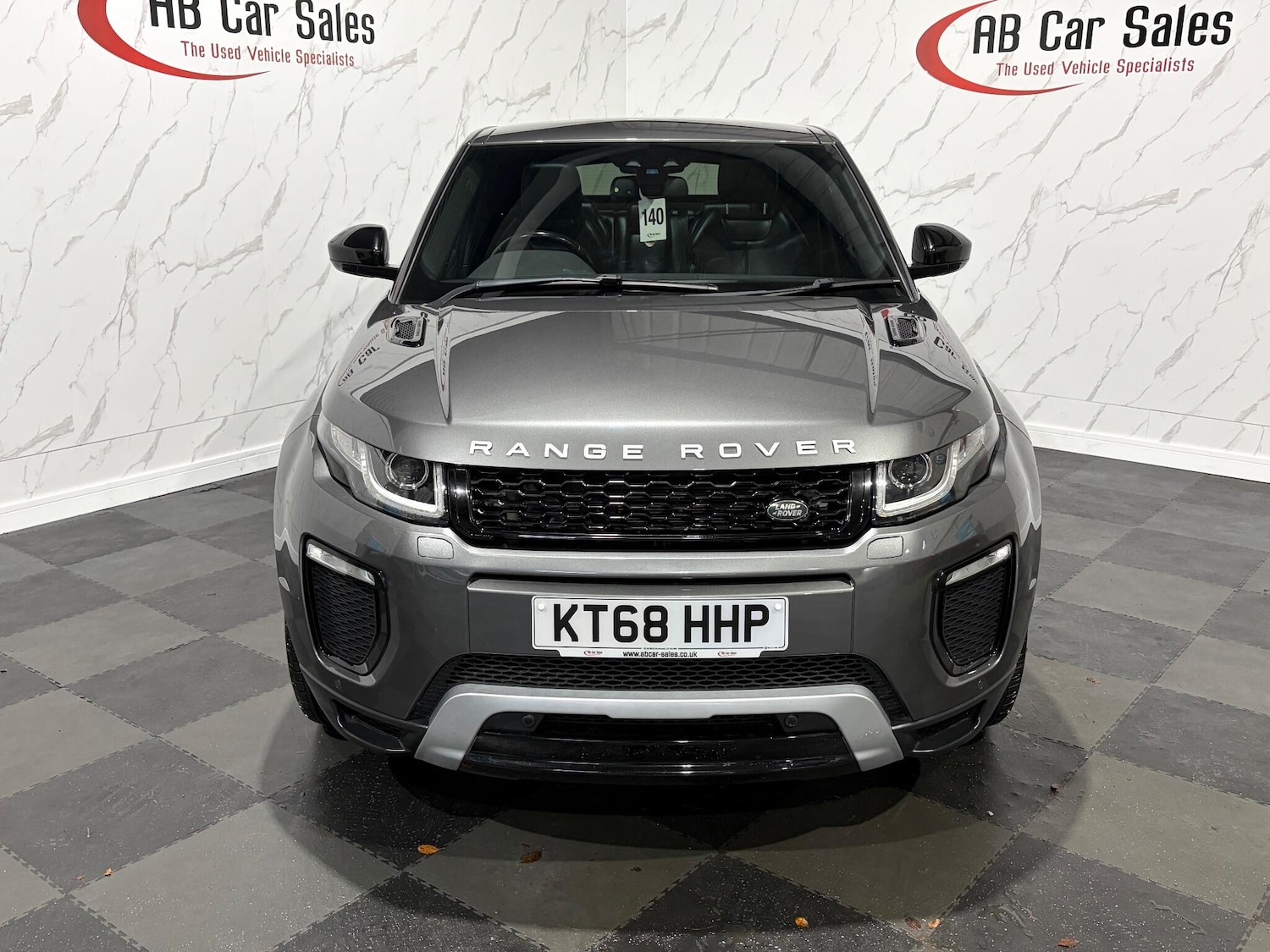 Used Land Rover Range Rover Evoque 2018 for sale - 76472177: Photo 2